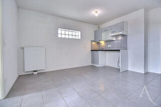  Appartement  vendre 3 pices 63 m