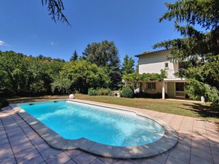  Maison � vendre 9 pi�ces 247 m�