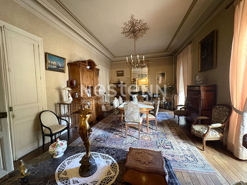 Vente Maison Maison bourgeoise du XIXe siècle 343 m², 9 chambres, 11 pièces , Saint-Junien Saint junien