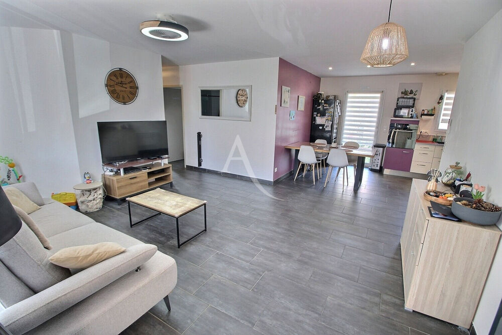 Vente Maison VILLA DE PLAIN-PIED RÉCENTE F4 DE 84 M² + GARGE SUR TERRAIN 3 FACES Saint nazaire