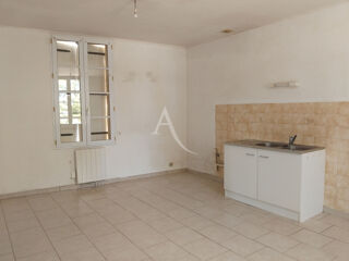  Appartement à louer 3 pièces 60 m²