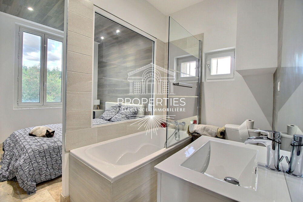 � vendre  Maison Bormes-les-Mimosas (83230)