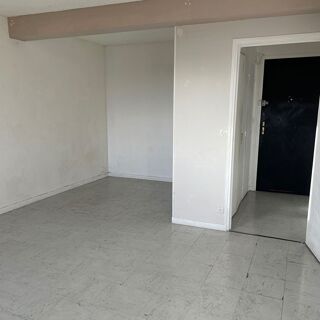  Appartement à louer 1 pièce 36 m²