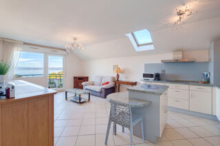 Vente Appartement Appartement Evian Les Bains 4 pièces 79,89m² avec vue lac au dernier étage Evian les bains