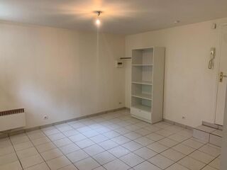  Appartement à louer 1 pièce 23 m²