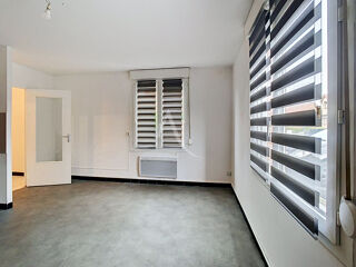  Appartement à louer 1 pièce 31 m²