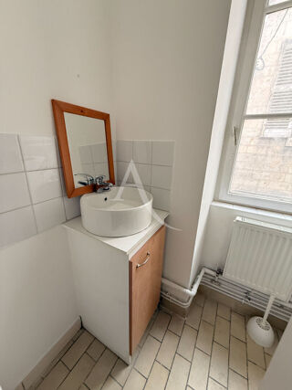  Appartement à louer 3 pièces 44 m²