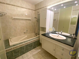  Appartement � vendre 4 pi�ces 97 m�