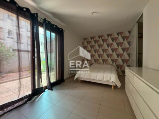  Appartement à louer 2 pièces 45 m²