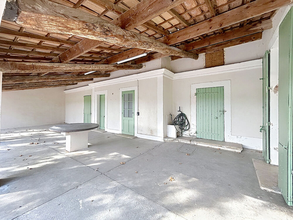 Location Maison GRANS, MAS T5 AVEC GARAGE  ET ANNEXES Grans