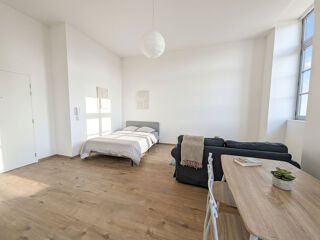  Appartement à louer 1 pièce 34 m²