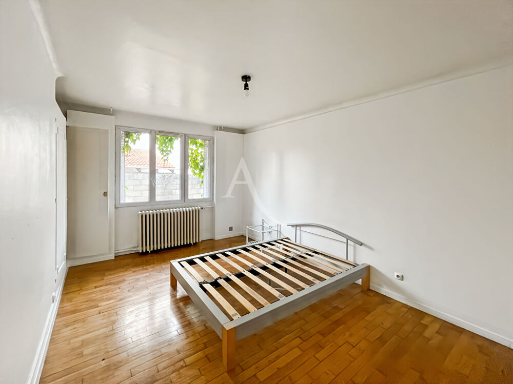 Vente Maison Maison plain pieds Sainte Genevi�ve Des Bois 2 pi�ces 62m2 Sainte genevieve des bois