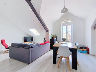  Appartement à louer 3 pièces 69 m²
