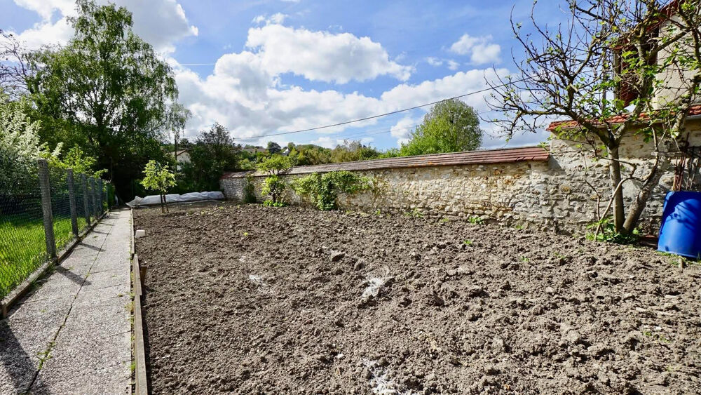Maison au potentiel de plus de 180m² - 3 / 4 chambres