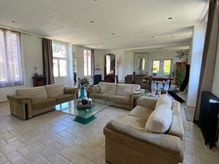  Villa � vendre 6 pi�ces 283 m�