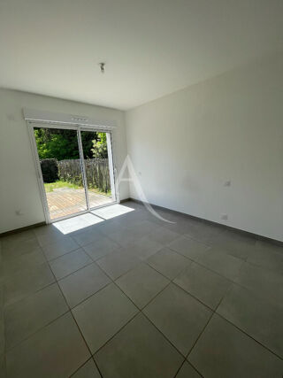  Maison à louer 5 pièces 94 m²