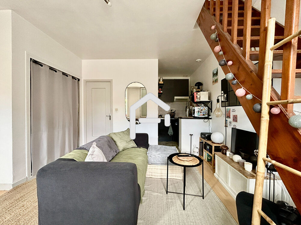 Location Appartement A louer : T3 en duplex de 48m² à Toulouse Toulouse