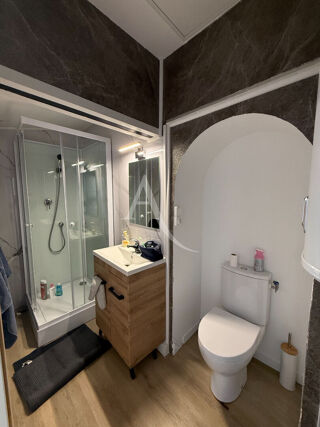  Appartement à louer 1 pièce 14 m²
