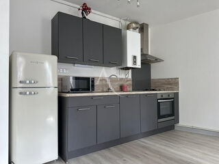  Appartement  vendre 2 pices 49 m