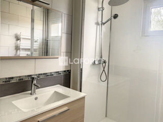  Appartement à louer 3 pièces 67 m²