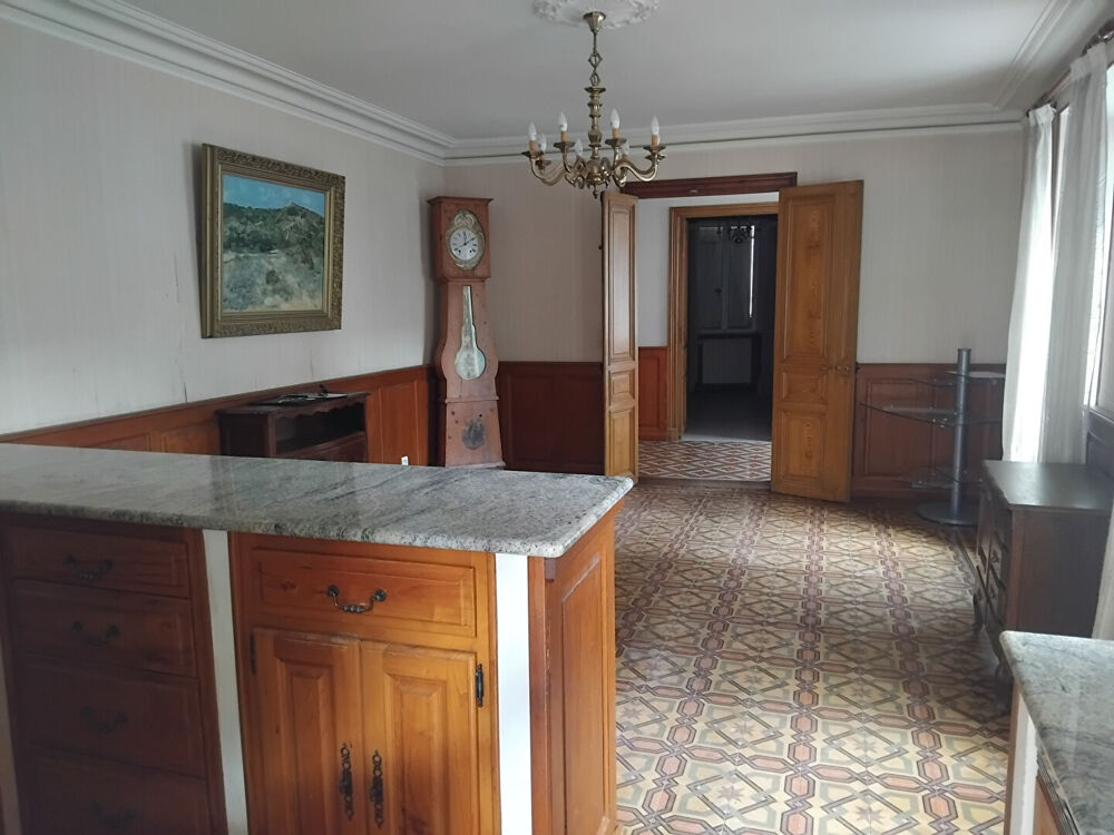 Maison 8 pièces 213 m² · à Montlaur · 213 m² · 198 900 €