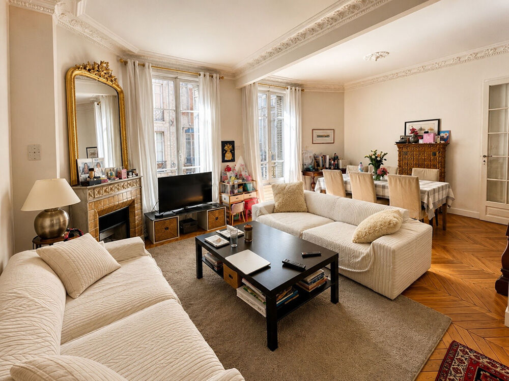 Appartement 3 pièces 80 m² · à Paris 16 · 80 m² · 875 000 €