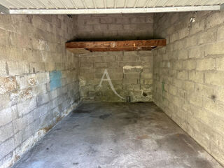  Parking / Garage à louer 15 m² Tonnay charente