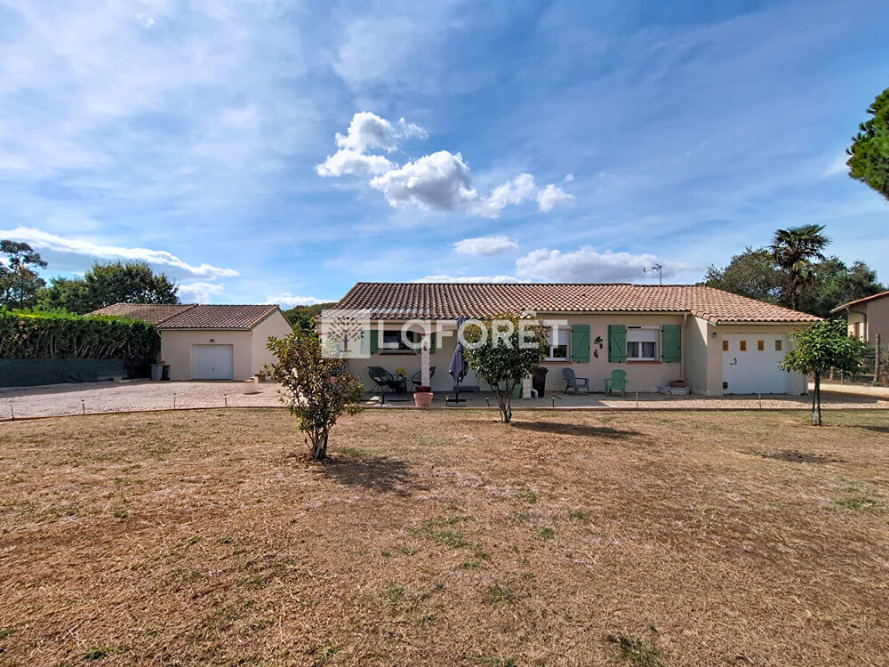 Maison de plain-pied T5 avec grand terrain constructible ? Vacquiers