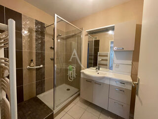  Appartement  vendre 3 pices 64 m