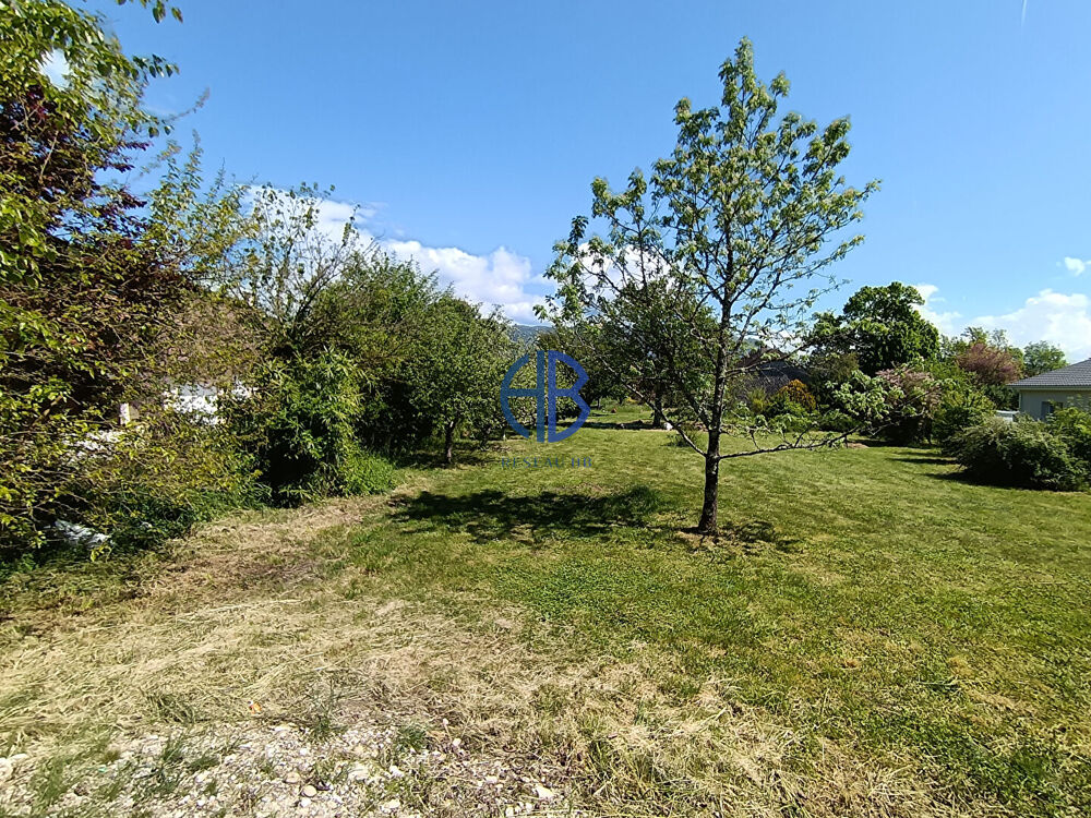 Vente Terrain Terrain viabilisé et plat de 1024 m2 Izieu