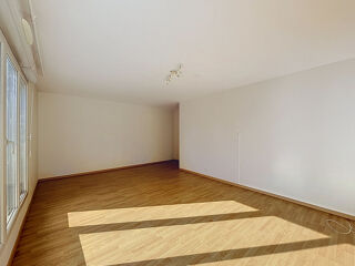  Appartement à louer 3 pièces 68 m²