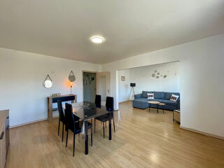  Appartement � louer 3 pi�ces 79 m�