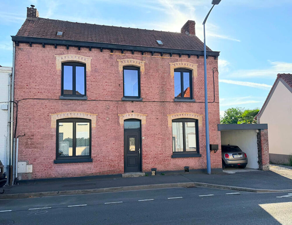 Maison de caractère semi plain-pied de 180 m² avec jardin de près de 800 m²