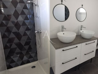  Immeuble  vendre 10 pices 206 m