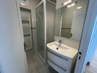  Appartement à louer 3 pièces 67 m²
