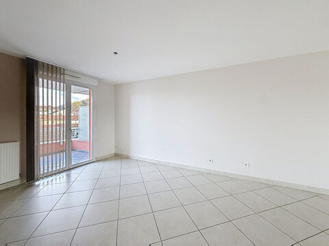  Appartement  louer 4 pices 92 m