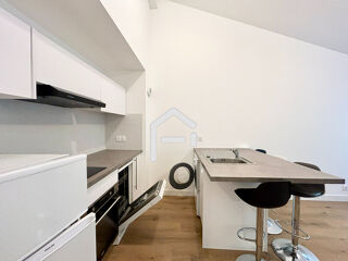  Appartement à louer 2 pièces 33 m²