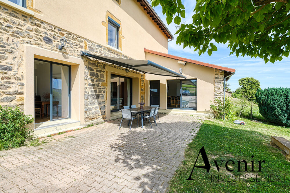 Vente Maison Maison familiale de caractère de 238 m² sur 1500 m² de terrain - Vue panoramique Saint loup