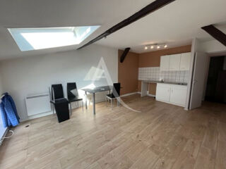  Appartement à louer 1 pièce 35 m²