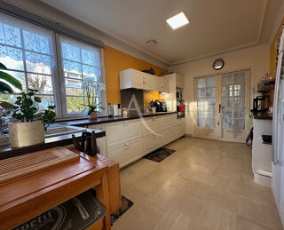  Maison à vendre 5 pièces 164 m²