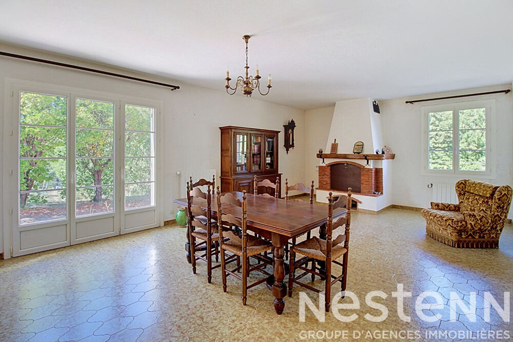 A VENDRE FIGANIERES - MAISON FAMILIALE AVEC VUE