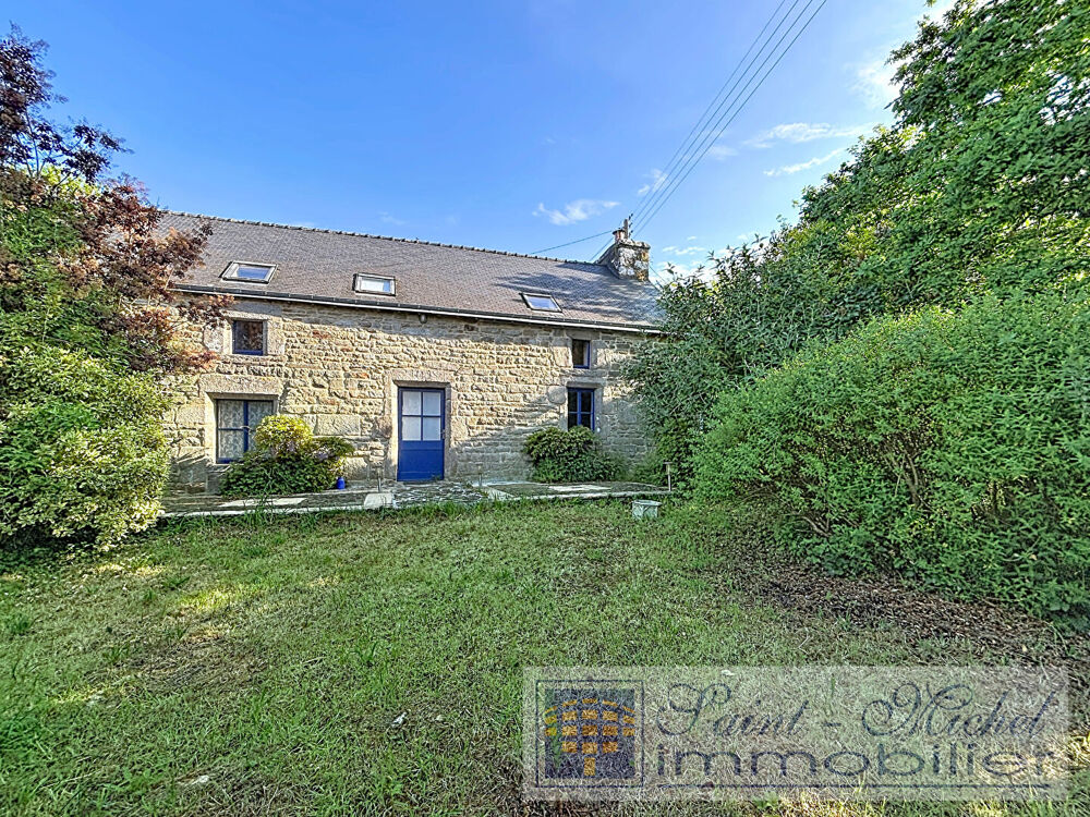 De très belles pierres pour cette maison au calme