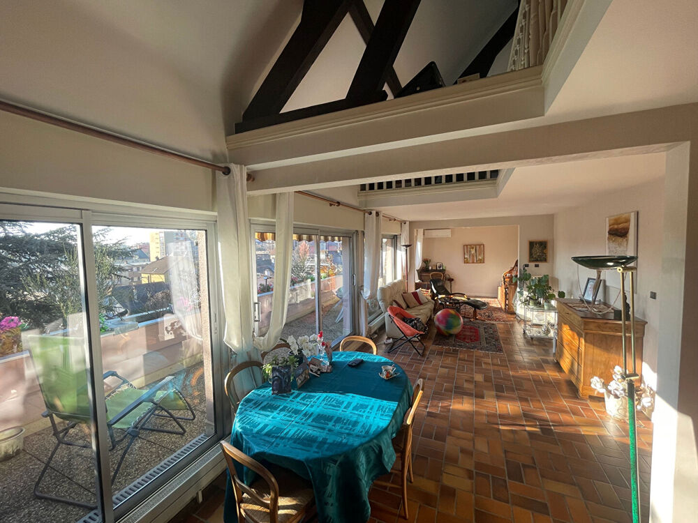 Vente Appartement Belfort, proche centre ville dans une residence de standing appartement duplex de 160m2 Belfort