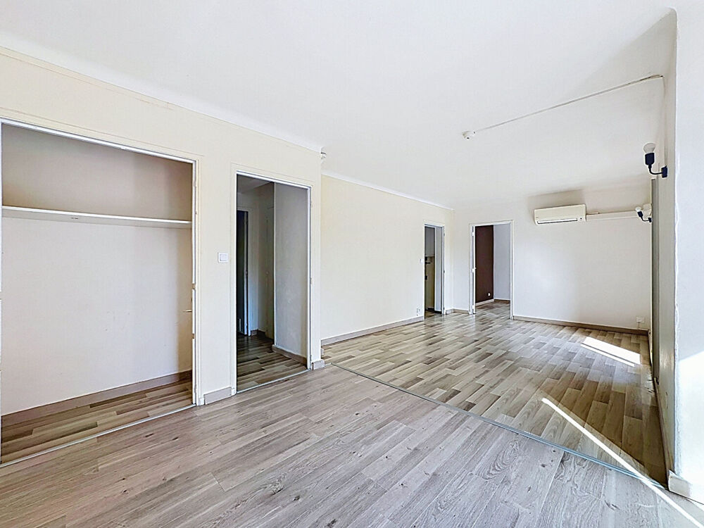 Vente Appartement AVIGNON T3 DE 65 M² AVEC BALCON, CAVE ET PARKING RÉSIDENCE SÉCURISÉE Avignon