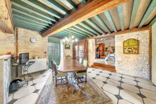  Villa � vendre 11 pi�ces 271 m�