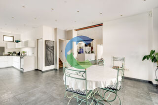  Maison � vendre 7 pi�ces 247 m�