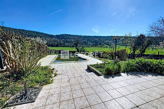  Maison � vendre 8 pi�ces 146 m�