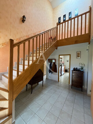  Maison à vendre 9 pièces 213 m²