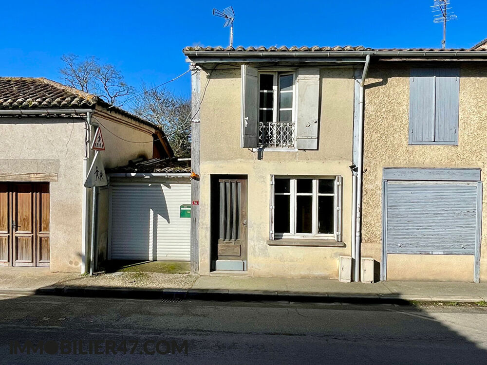 MAISON DE VILLAGE AVEC JARDIN ET GARAGE