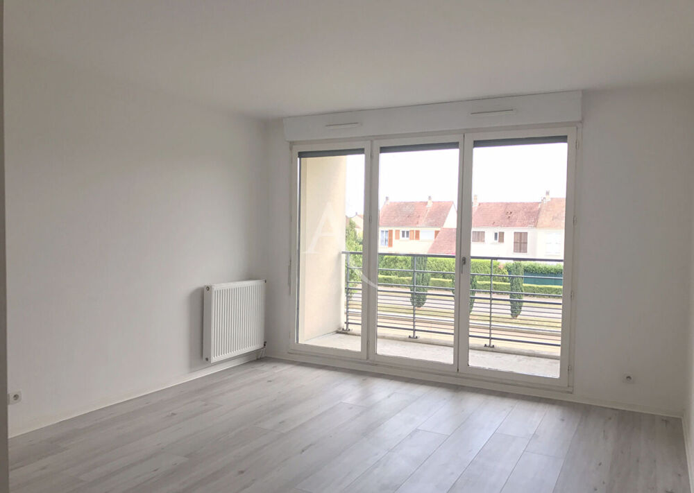 Location Appartement appartement 2 pièces avec parking sous-sol Elancourt